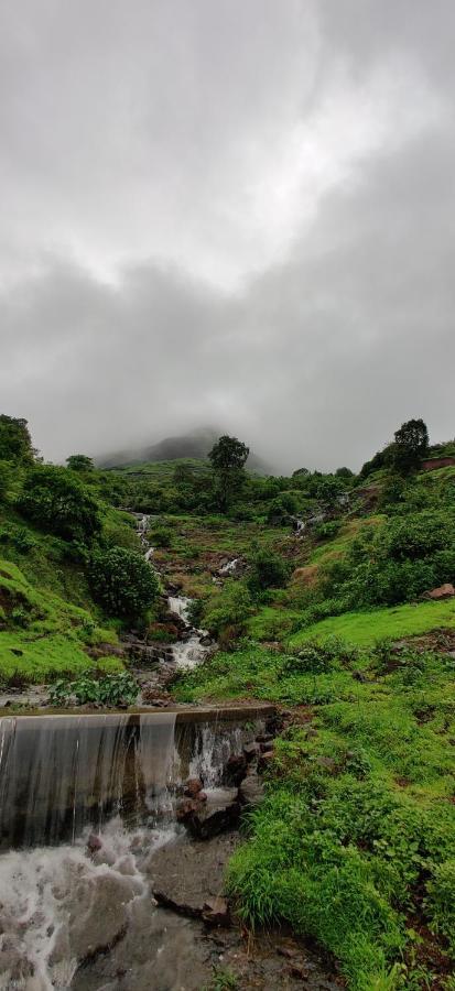 Golden Resort&Farm Nashik Exterior foto